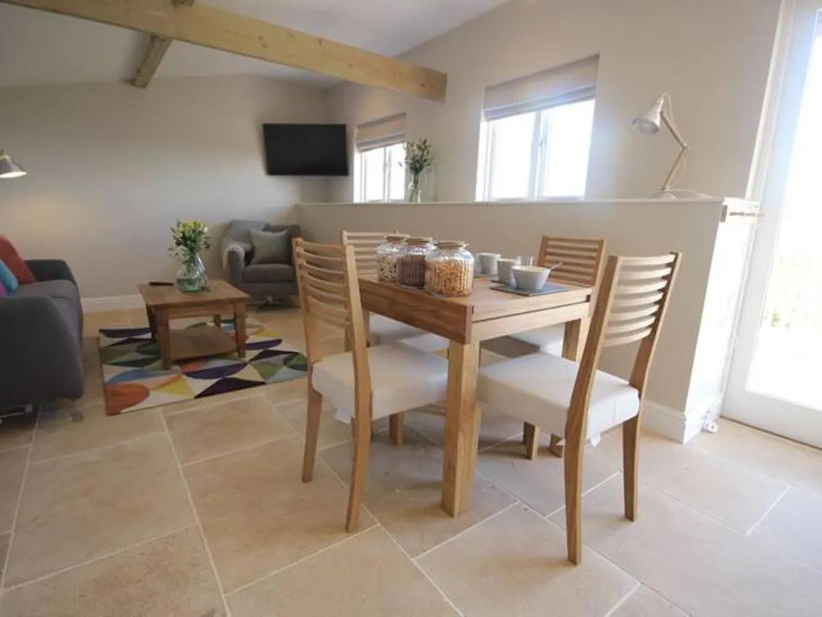 Pass The Keys Stunning Cottage Close To City Centre Bath 0*,